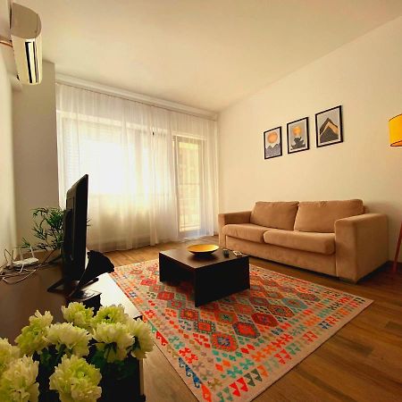 Bellagio - Cozy Apartment With Free Gym Bukarest Eksteriør billede
