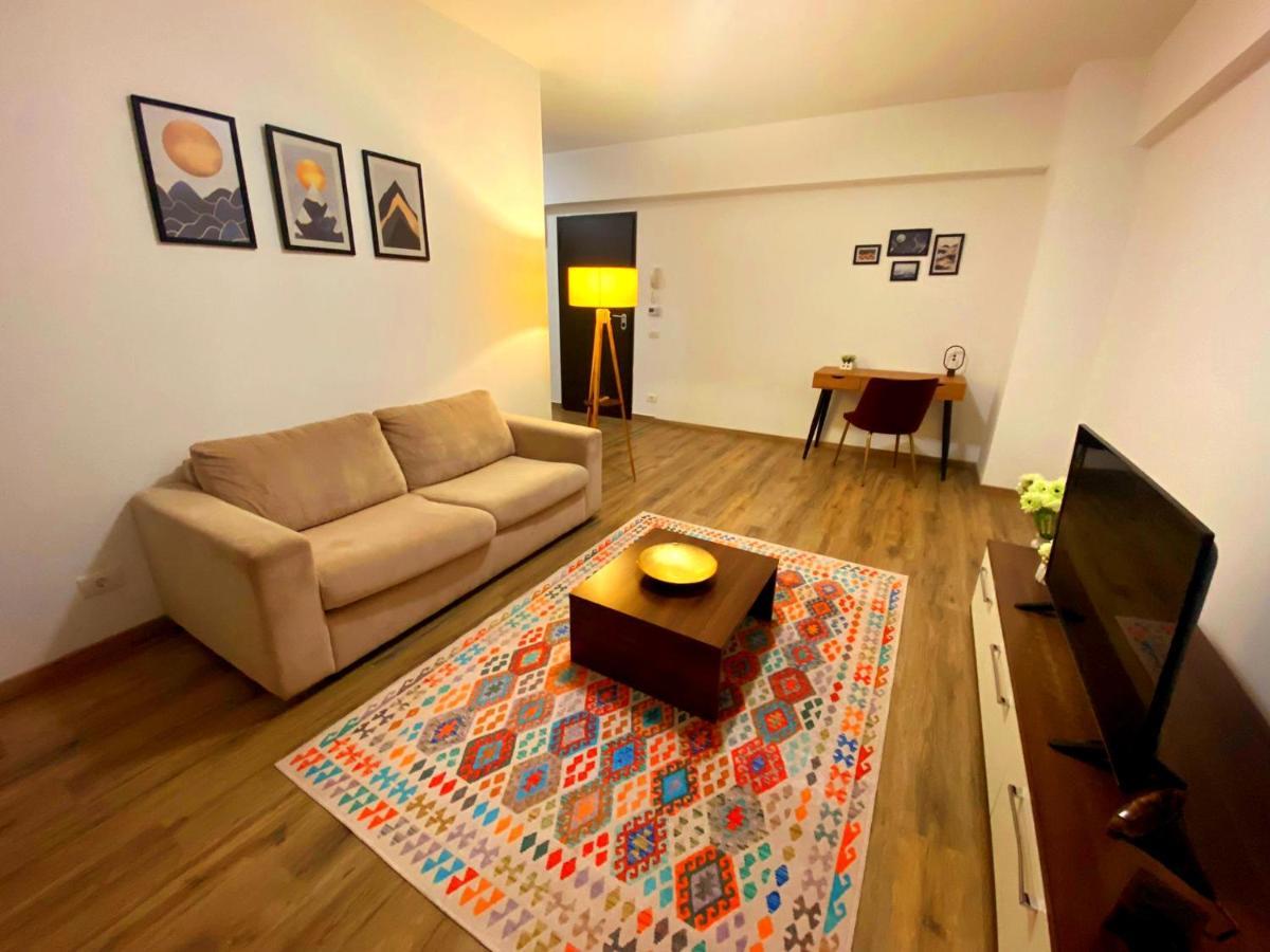 Bellagio - Cozy Apartment With Free Gym Bukarest Eksteriør billede